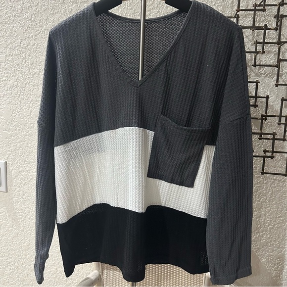 Charcoal Color Block Waffle Knit Top | Long Sleeve V-Neck | NWT - Picture 6 of 7